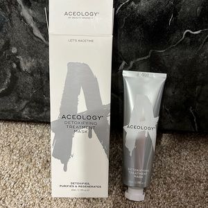 Aceology Detoxifying Treatment Mask 2.19 FL OZ